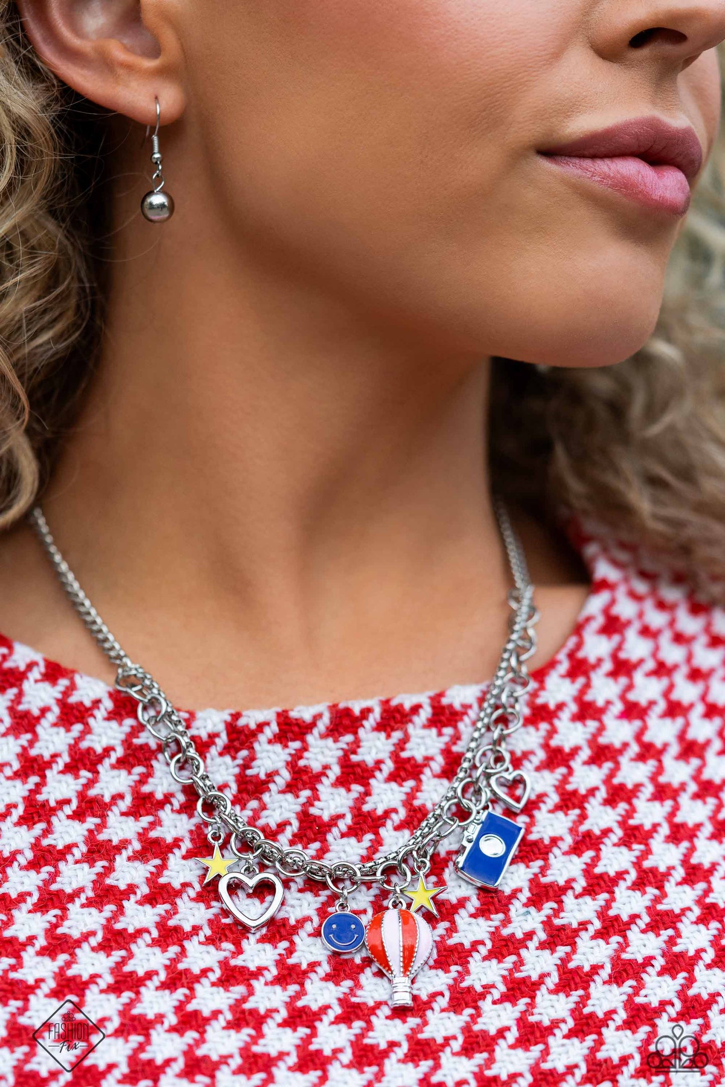 Paparazzi Fashion Fix Set Simply Sunset Sightings Red, Blue, Silver
