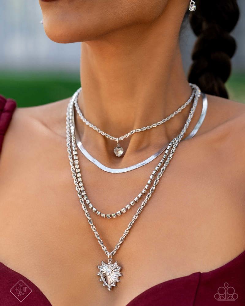 Paparazzi Fashion Fix Set Fiercely 5th Avenue Silver Crystal Hearts